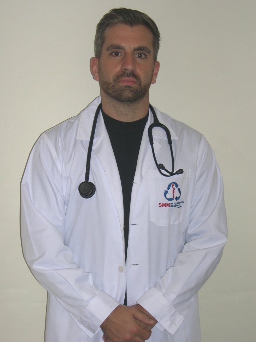 Dr. André Rodrigues